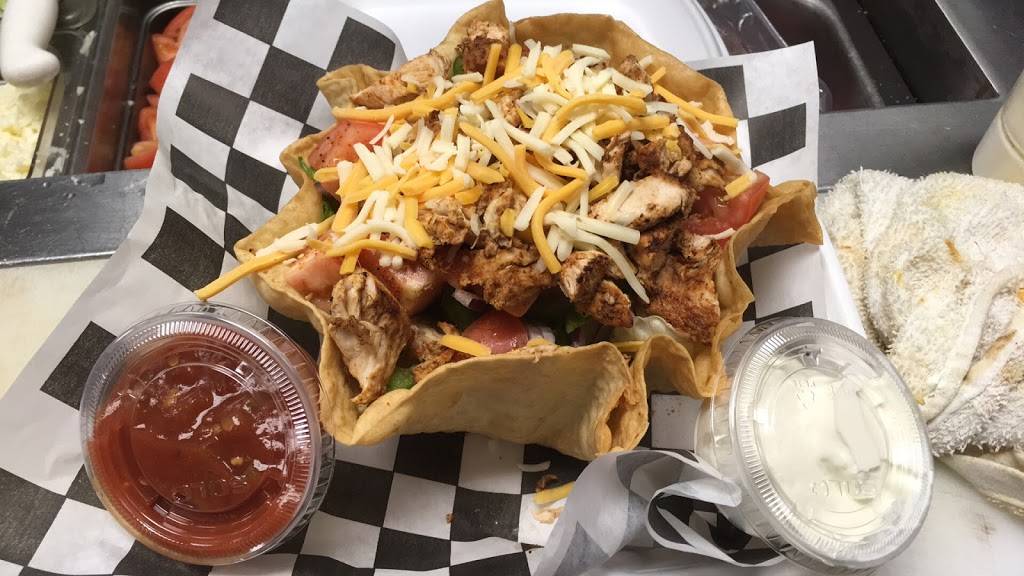 Cedar Cliff Pizza | meal delivery | 1055 Carlisle Rd, Camp Hill, PA 17011, USA | 7177746100 OR +1 717-774-6100