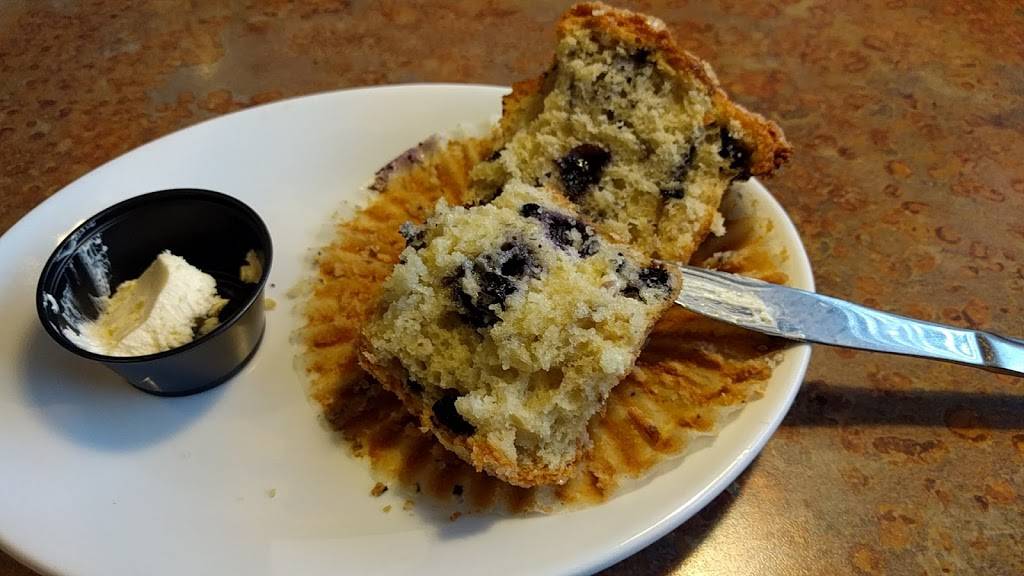 Perkins | restaurant | 585 N Barker Rd, Brookfield, WI 53045, USA | 2627981061 OR +1 262-798-1061