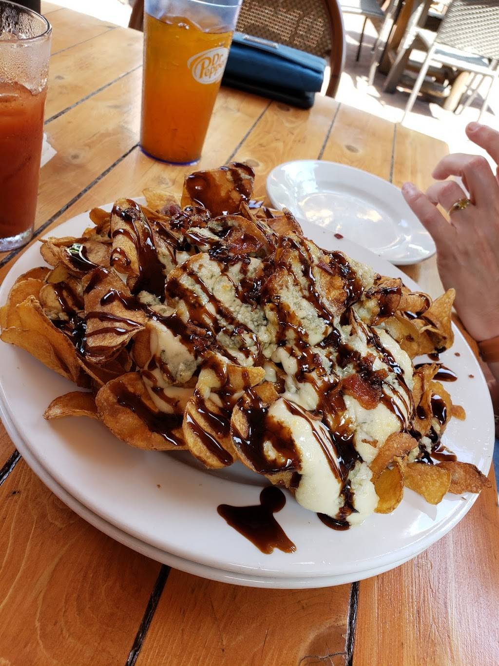 Great Outdoors Restaurant | restaurant | 65 N Main St, High Springs, FL 32643, USA | 3864541288 OR +1 386-454-1288