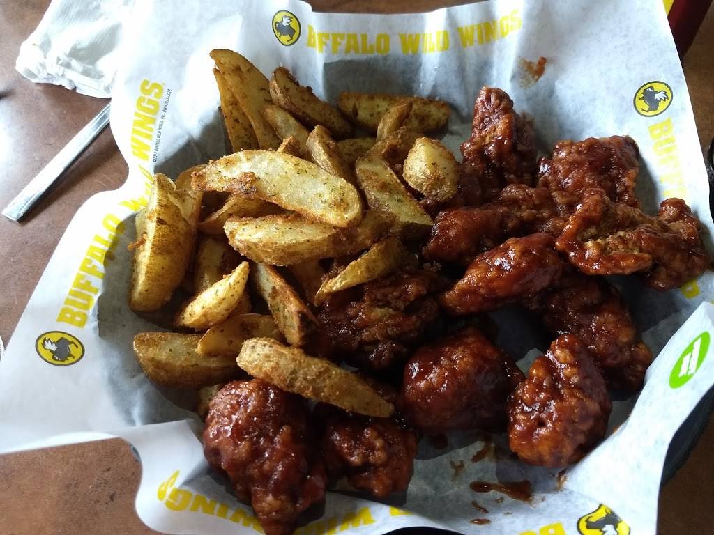 Buffalo Wild Wings | meal takeaway | 4050 Wilder Rd, Bay City, MI 48706, USA | 9896713377 OR +1 989-671-3377