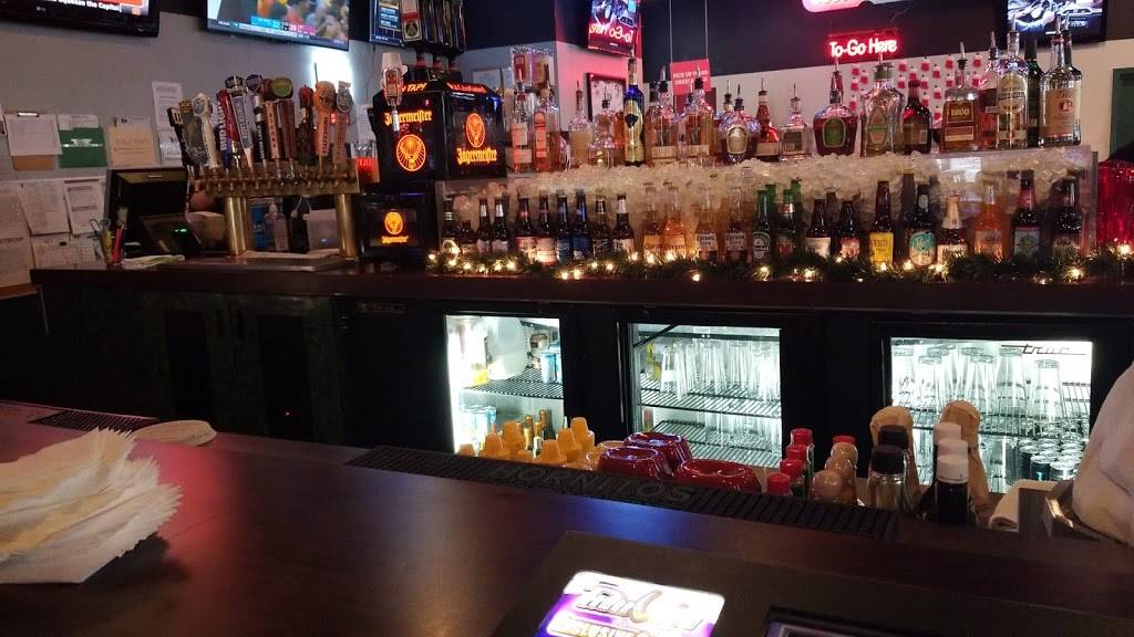 Bullys Sports Bar & Grill | restaurant | 9725 Pyramid Way #1001, Sparks, NV 89436, USA | 7754244800 OR +1 775-424-4800