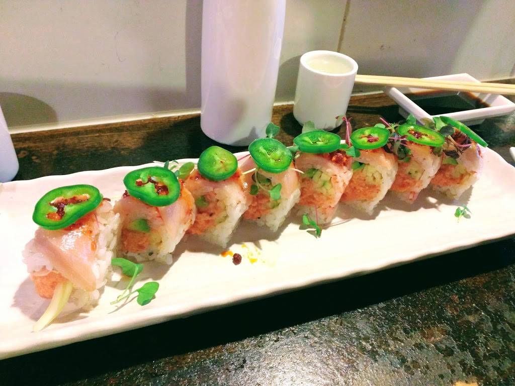 Kuru kuru sushi | restaurant | N Hollywood Way & W Verdugo Ave, Burbank, CA 91505, USA | 8188483355 OR +1 818-848-3355