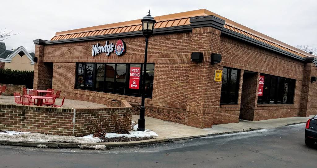 Wendys | restaurant | 26245 Novi Rd, Novi, MI 48375, USA | 2483447845 OR +1 248-344-7845