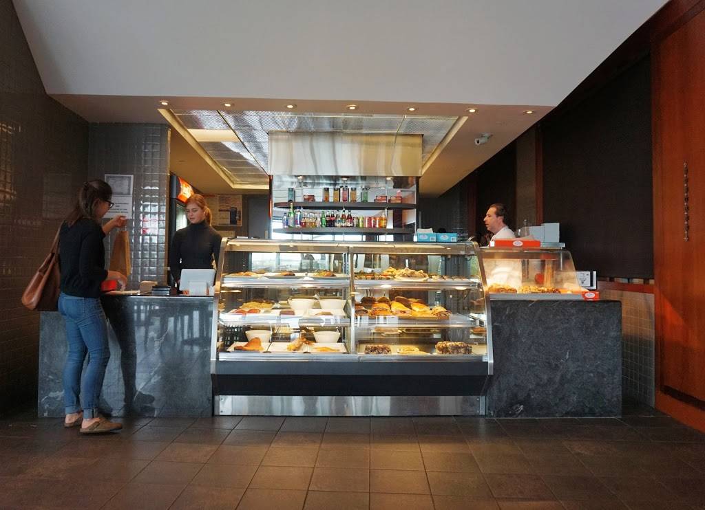 Lox Cafe | restaurant | 36 Battery Pl, New York, NY 10280, USA | 6464374231 OR +1 646-437-4231