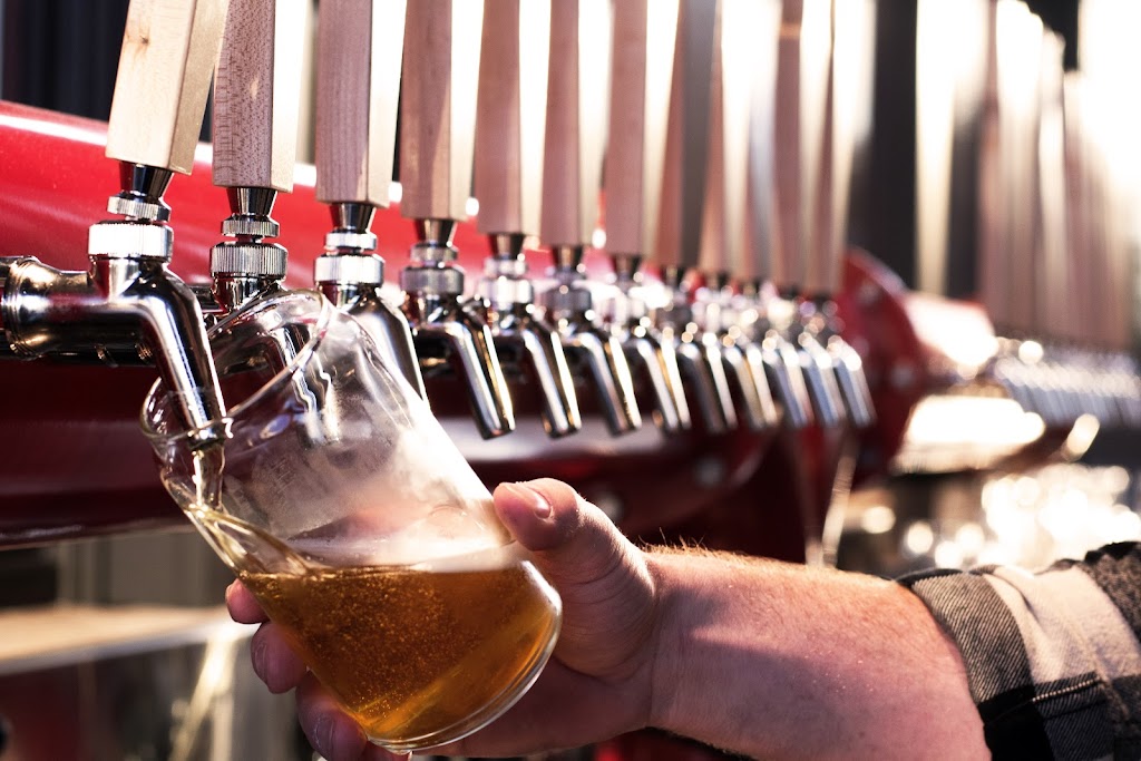 Crossbuck Brewing & Taproom | restaurant | 13205 NE 175th St, Woodinville, WA 98072, USA | 4252853659 OR +1 425-285-3659