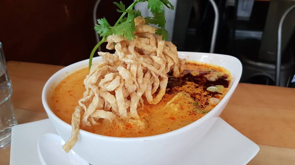 Sukhothai | restaurant | 1442 Dundas St W, Toronto, ON M6J 1Y6, Canada | 4167922432 OR +1 416-792-2432