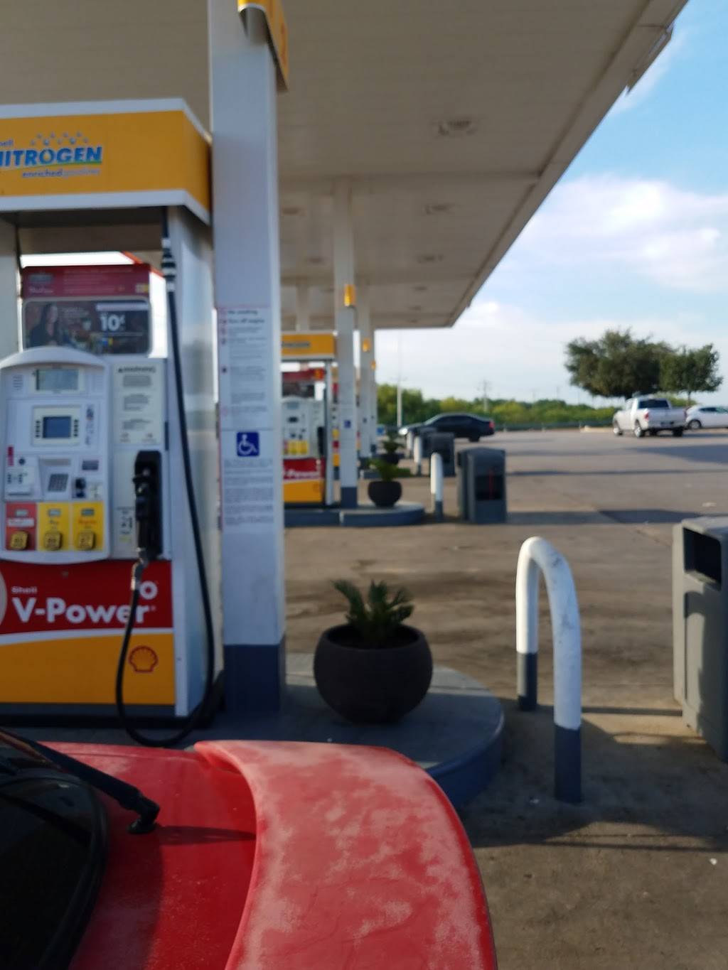 TravelCenters of America | restaurant | 6170 I, 10 East N Foster Rd, San Antonio, TX 78219, USA | 2103100145 OR +1 210-310-0145