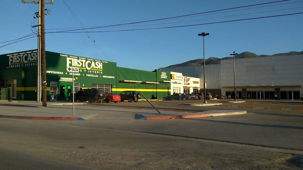 Tooginos Pizza Maclovio | restaurant | Tecate - Tijuana 21, Ejido Ojo de Agua, Redondo, B.C., Mexico | 016643784929 OR +52 664 378 4929