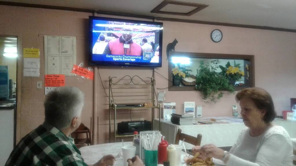 Blackstock Fish Camp | restaurant | 1944 Blackstock Rd, Blackstock, SC 29014, USA | 8035816568 OR +1 803-581-6568