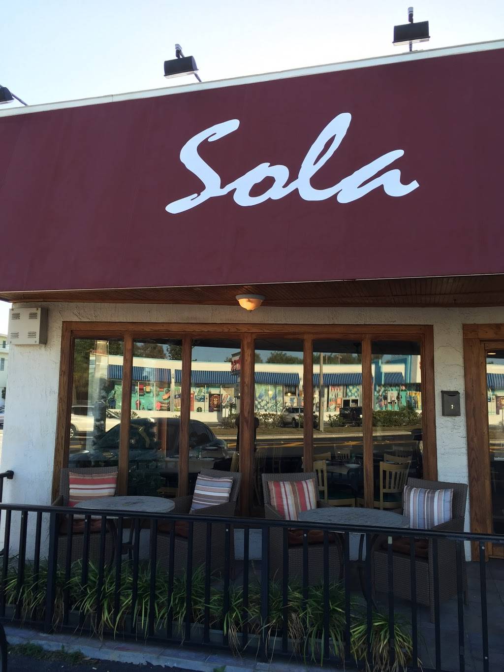 Sola Bistro and Wine Bar | restaurant | 6700 Gulf Blvd, St Pete Beach, FL 33706, USA | 7273607500 OR +1 727-360-7500