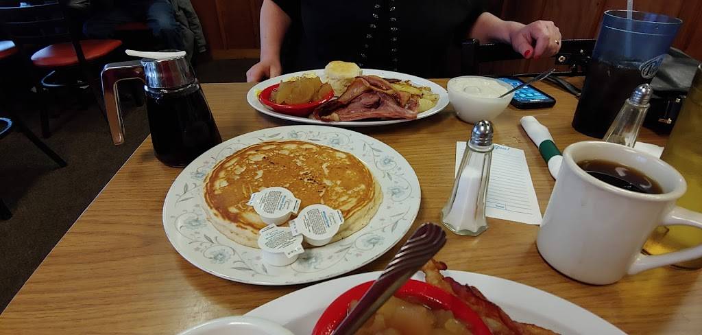 The Cottage Cafe | restaurant | 409 N Main St, Nicholasville, KY 40356, USA | 8598871911 OR +1 859-887-1911