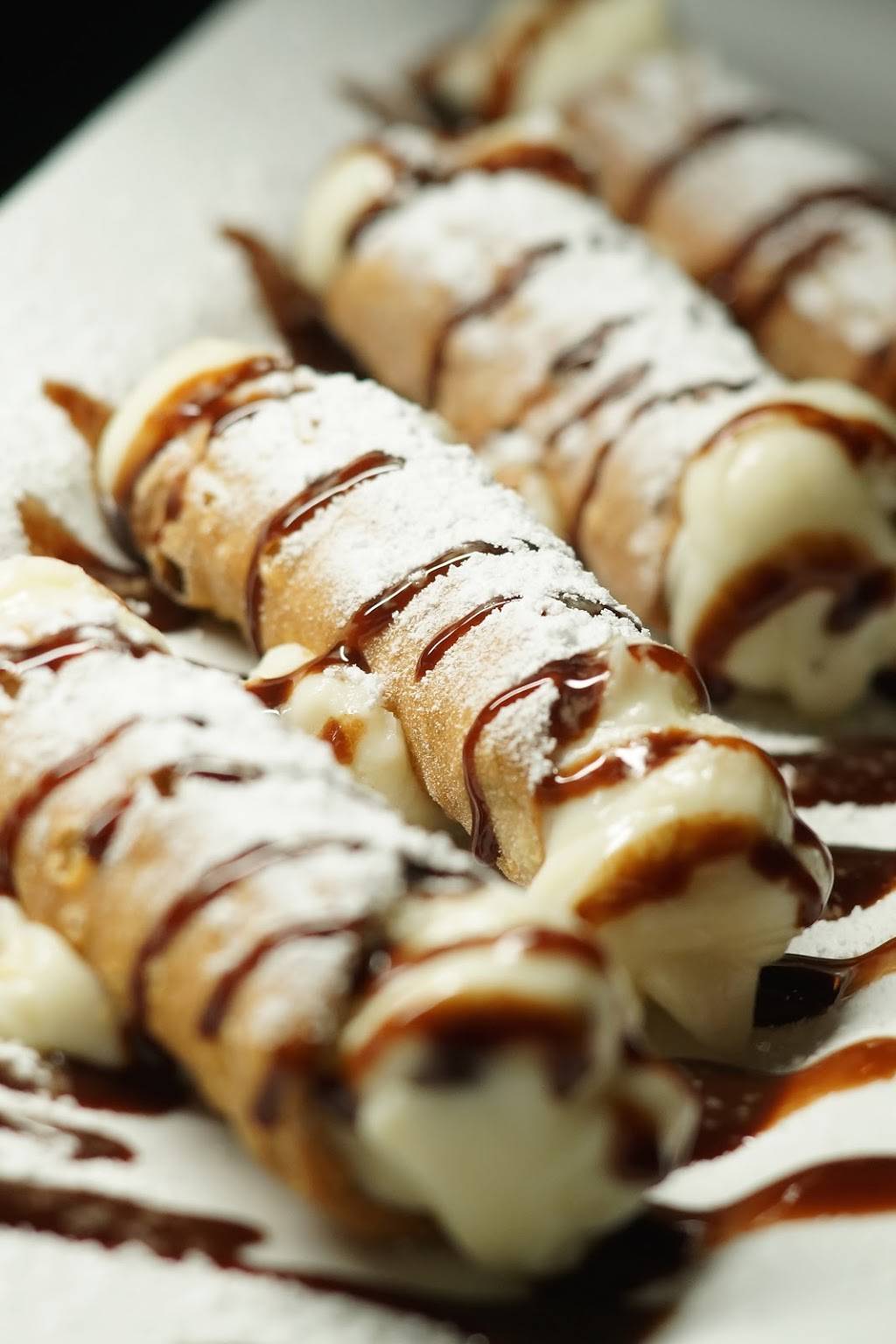 Scuzzis Italian Restaurant | restaurant | 24165 West Interstate 10 Frontage Road #433, San Antonio, TX 78257, USA | 2105491266 OR +1 210-549-1266