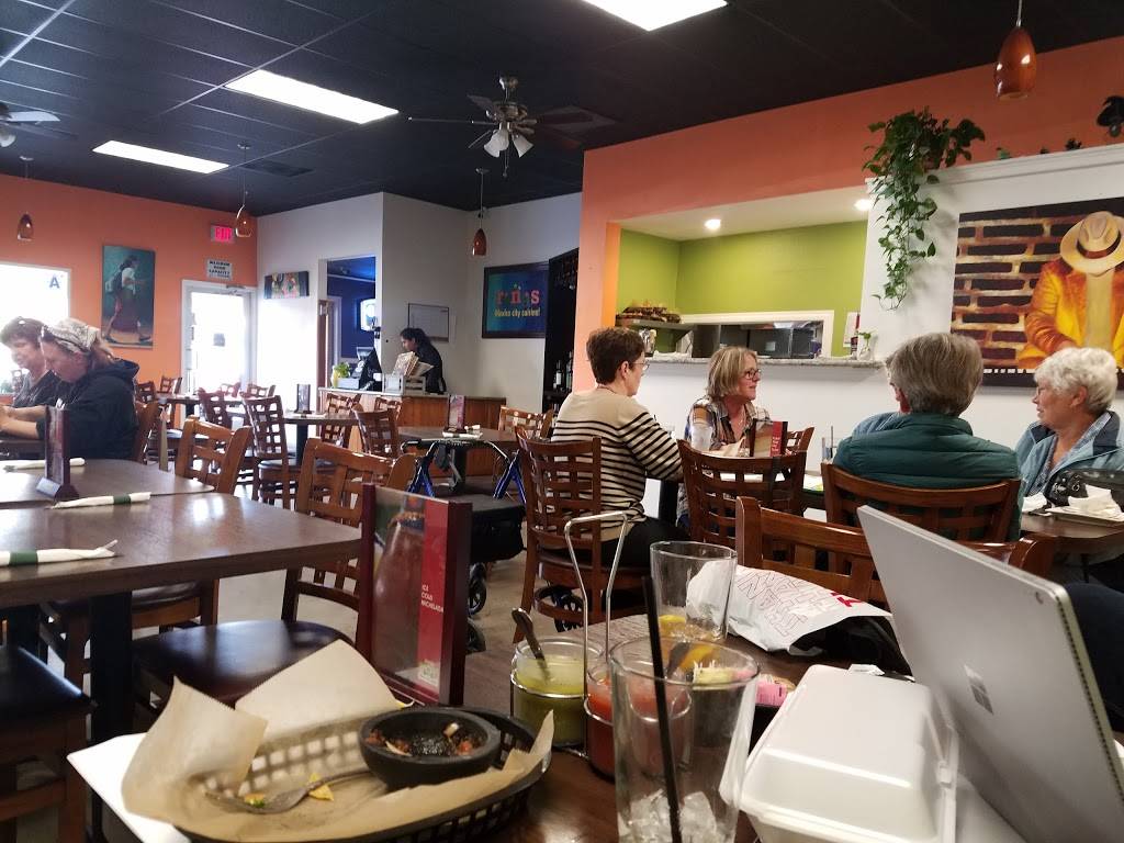 Ranas Mexico City Cuisine | restaurant | 9683 Campo Rd, Spring Valley, CA 91977, USA | 6195891792 OR +1 619-589-1792