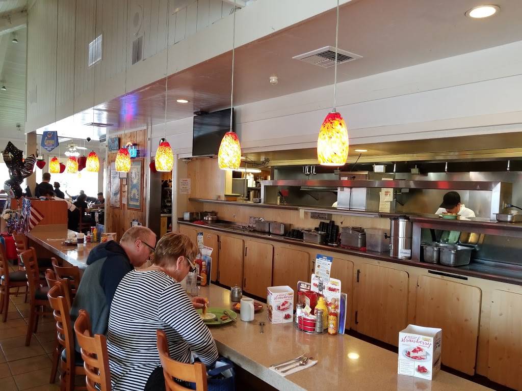 Carrows Restaurants | restaurant | 815 Fremont Ave, South Pasadena, CA 91030, USA | 6267990561 OR +1 626-799-0561