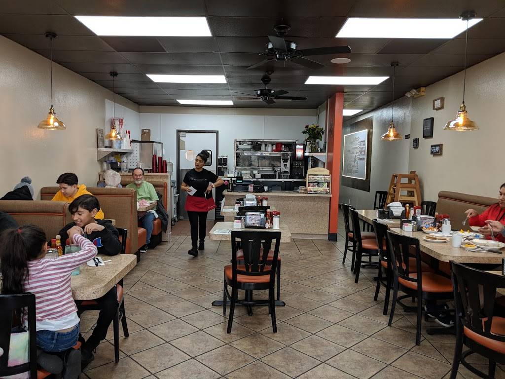 Cinnamon Café | restaurant | 5474 Moreno St, Montclair, CA 91763, USA | 9099319900 OR +1 909-931-9900