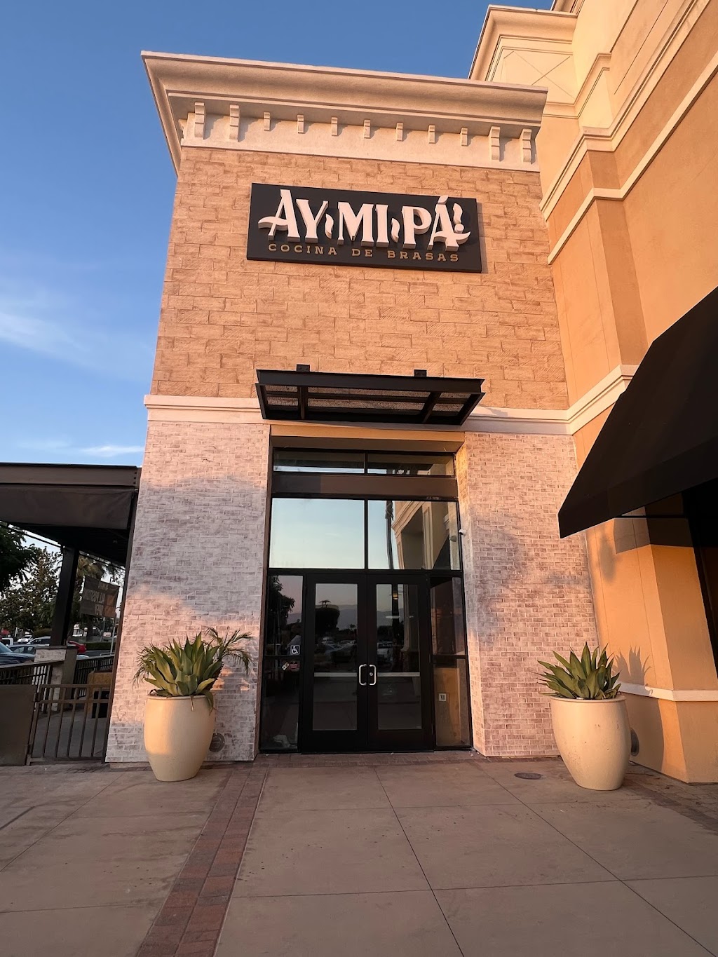 Ay Mi Pa | restaurant | 3775 Tyler St Suite 1B, Riverside, CA 92503, USA | 9517296174 OR +1 951-729-6174