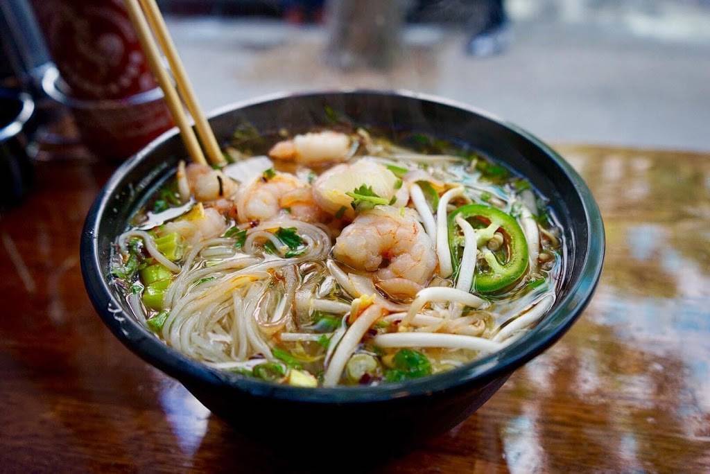 Pho King Express | restaurant | 18 Park Pl NE S, Atlanta, GA 30303, USA | 4049419565 OR +1 404-941-9565