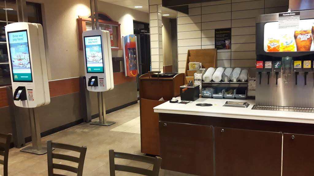 McDonalds | cafe | 413 OBrien Rd, Renfrew, ON K7V 3Z3, Canada | 6134327025 OR +1 613-432-7025