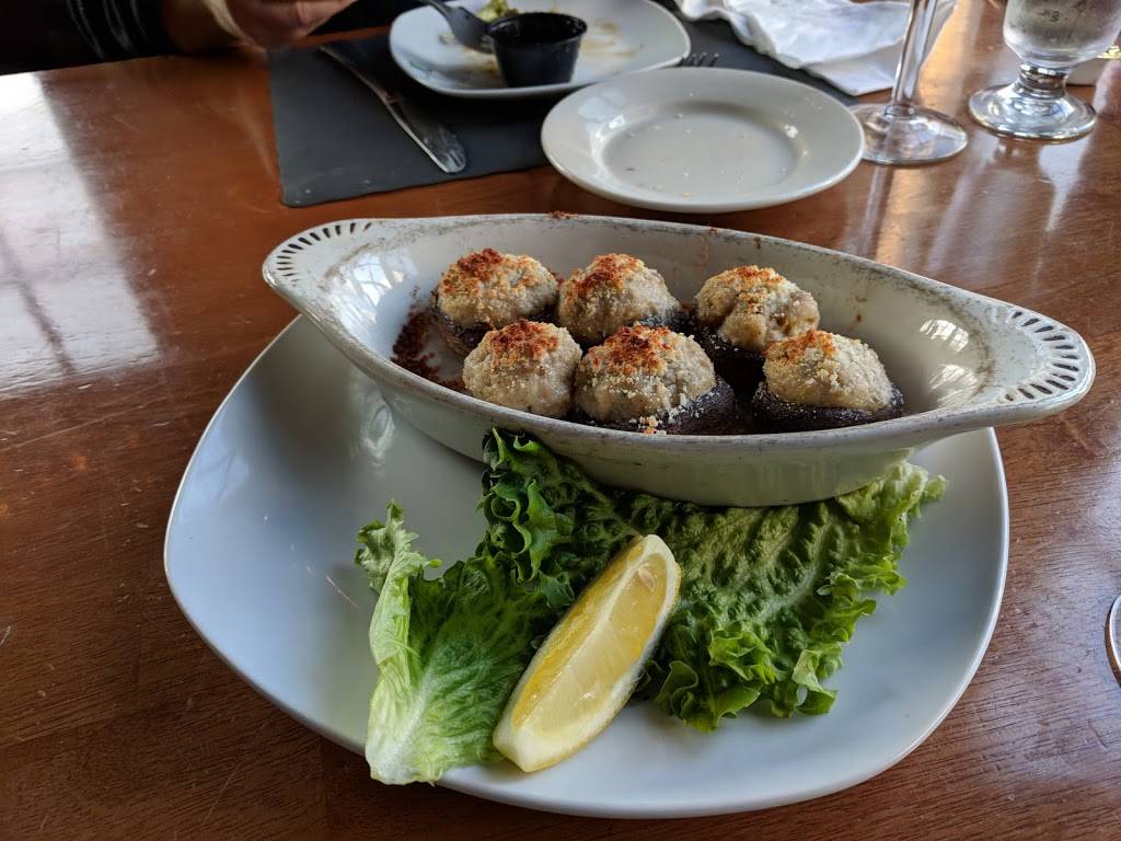 Charlton Tavern | restaurant | 745 Charlton Rd, Ballston Lake, NY 12019, USA | 5183999951 OR +1 518-399-9951