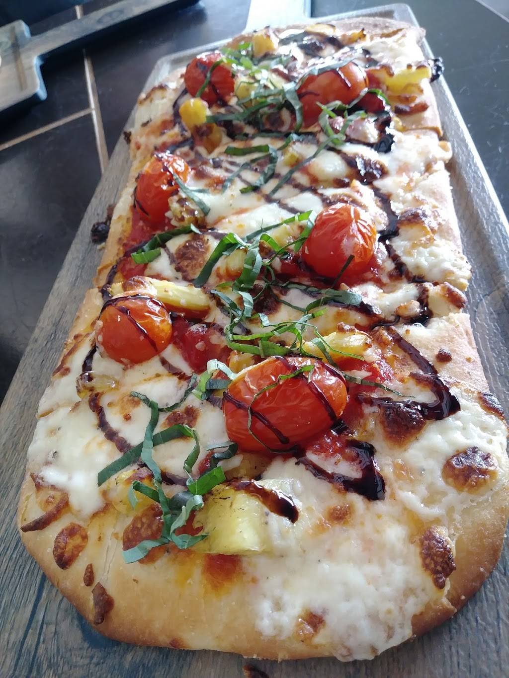 Tavern 101 | restaurant | 101 Center Ave, Bay City, MI 48708, USA | 9897781431 OR +1 989-778-1431