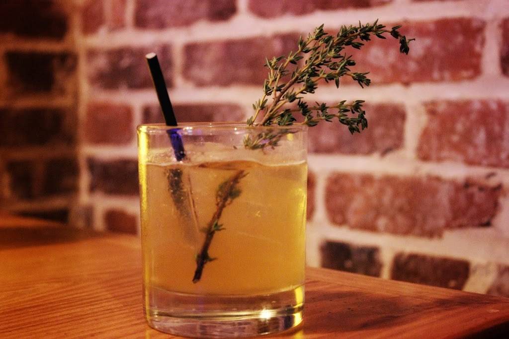 The Old Jailhouse Kitchen & Spirits | restaurant | 113 S Palmetto Ave, Sanford, FL 32771, USA | 4075486964 OR +1 407-548-6964