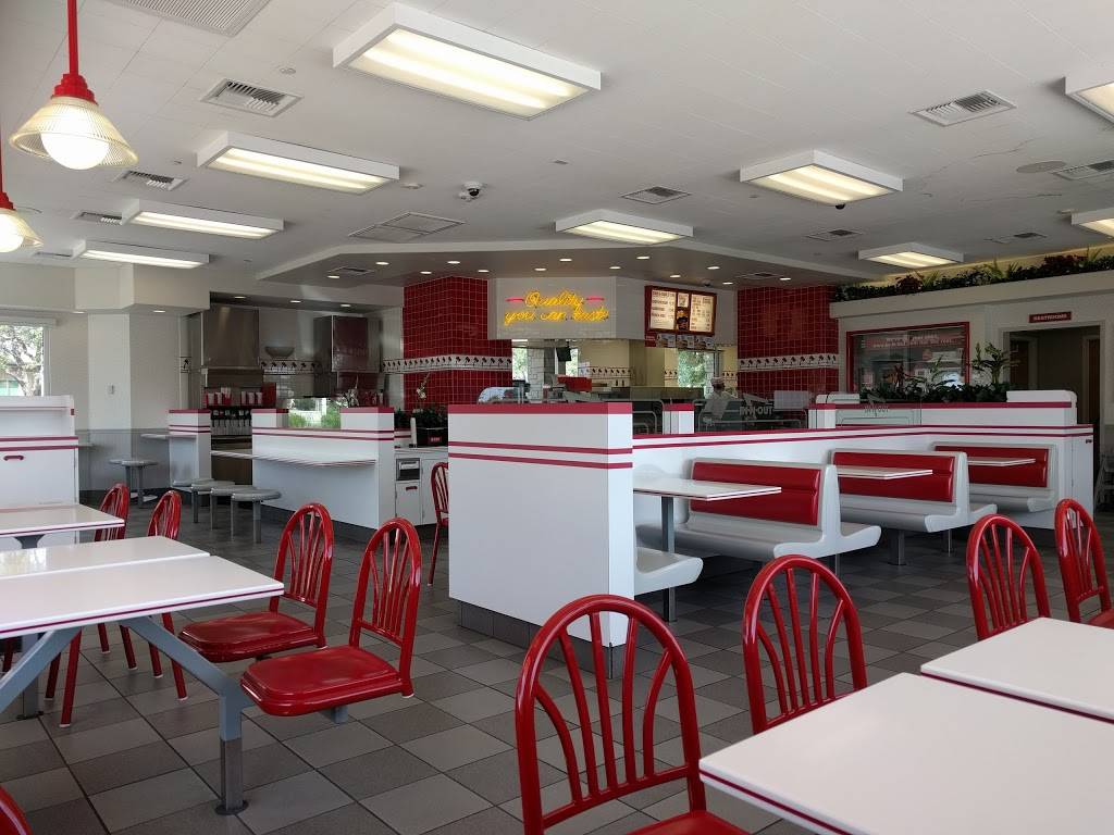 In-N-Out Burger | restaurant | 901 E Whitestone Blvd, Cedar Park, TX 78613, USA | 8007861000 OR +1 800-786-1000