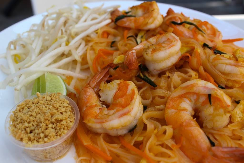 Com Pho Bamboo Fresno | restaurant | 7737 N First St, Fresno, CA 93720, USA | 5593198167 OR +1 559-319-8167