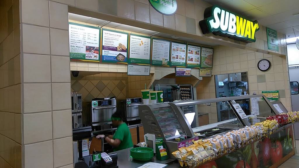 Subway Restaurants | restaurant | 3315 14th St, Riverside, CA 92501, USA | 9516823070 OR +1 951-682-3070