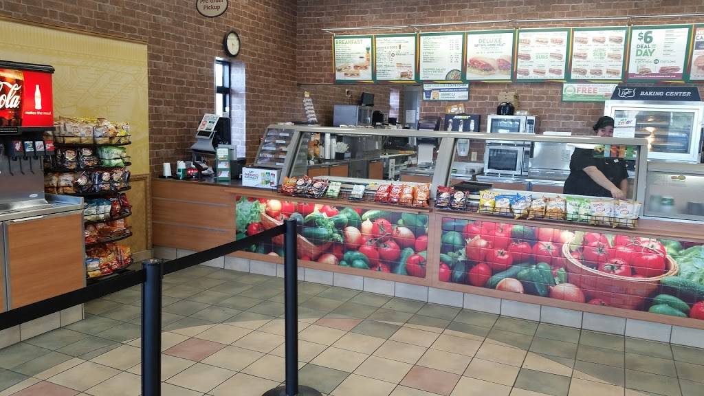 Subway | restaurant | 2475 W Jonathan Moore Pike, Columbus, IN 47201, USA | 8123780621 OR +1 812-378-0621