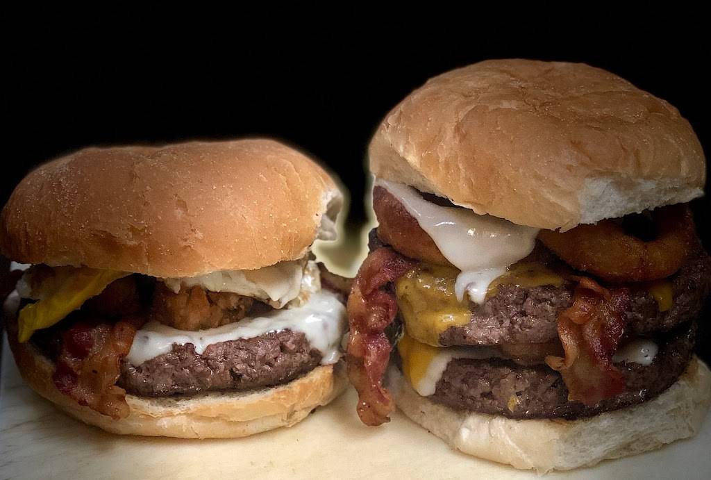 Droogies | restaurant | 3500 Whitney Ave, Hamden, CT 06518, USA | 2032393000 OR +1 203-239-3000