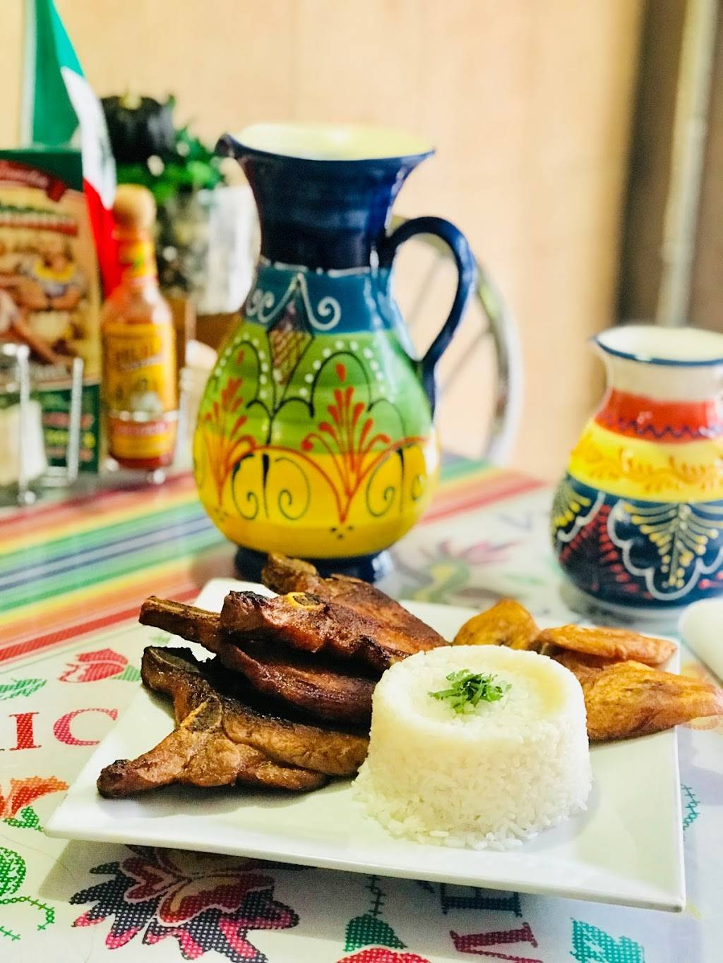 Gran Familia | restaurant | 117 Avenue U, Brooklyn, NY 11223, USA | 3475873093 OR +1 347-587-3093