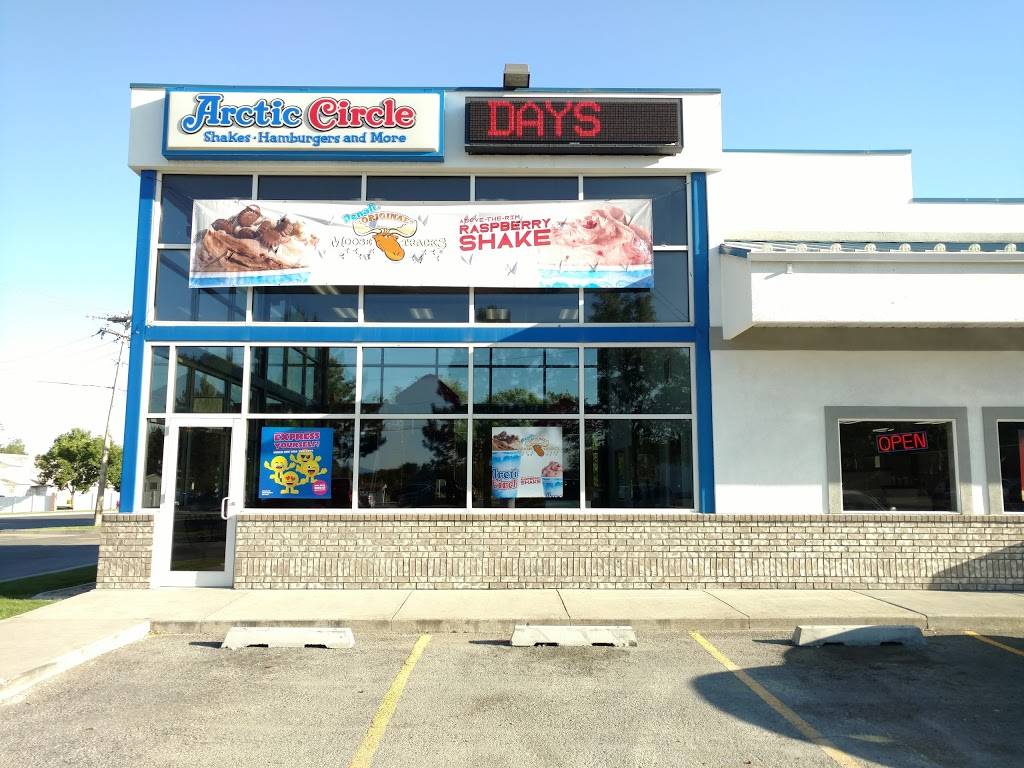 Arctic Circle | meal takeaway | 3365 W 7800 S, West Jordan, UT 84088, USA | 8012800835 OR +1 801-280-0835