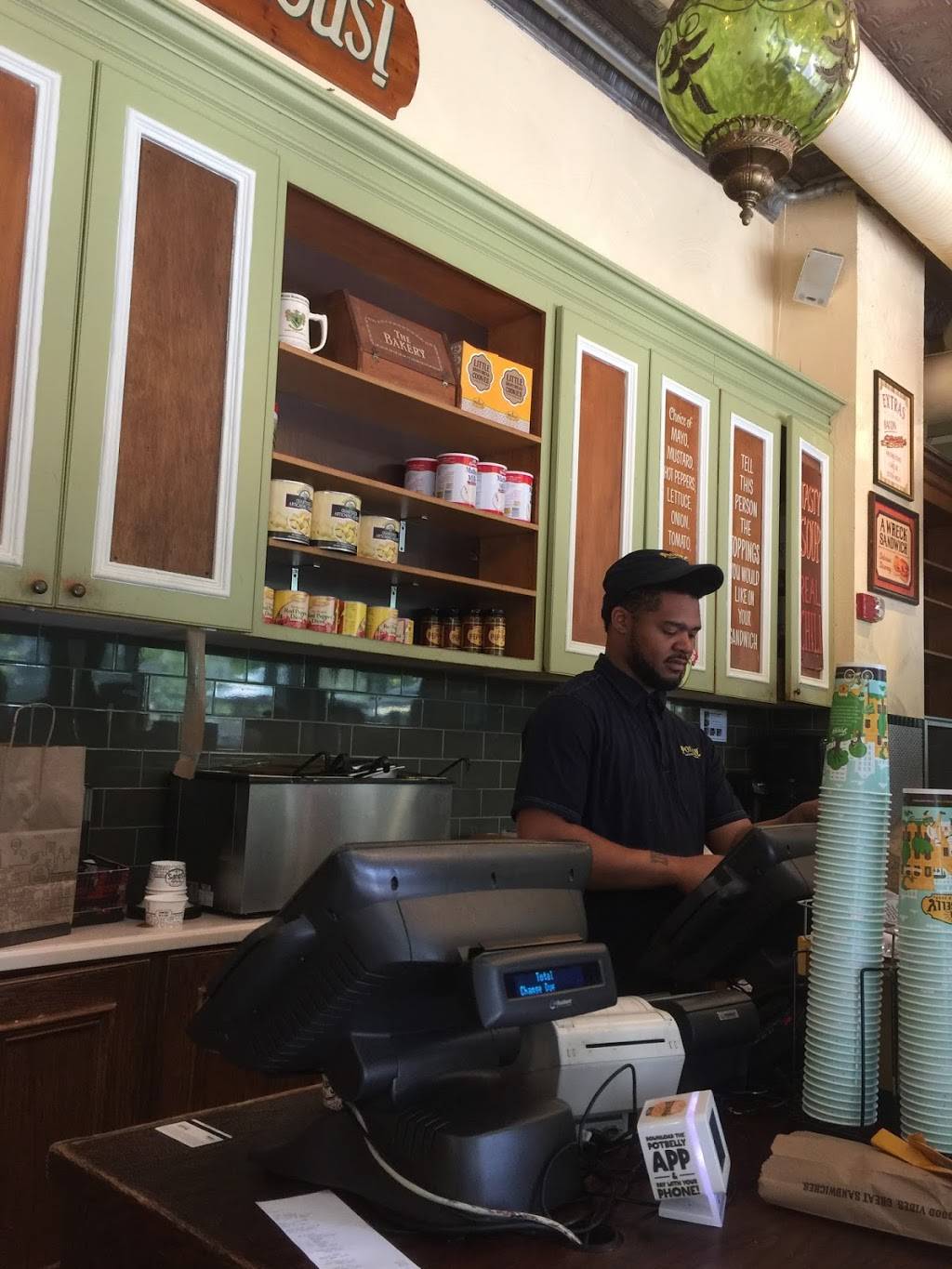 Potbelly Sandwich Shop | restaurant | 4250 Fairfax Dr, Arlington, VA 22203, USA | 7038074100 OR +1 703-807-4100