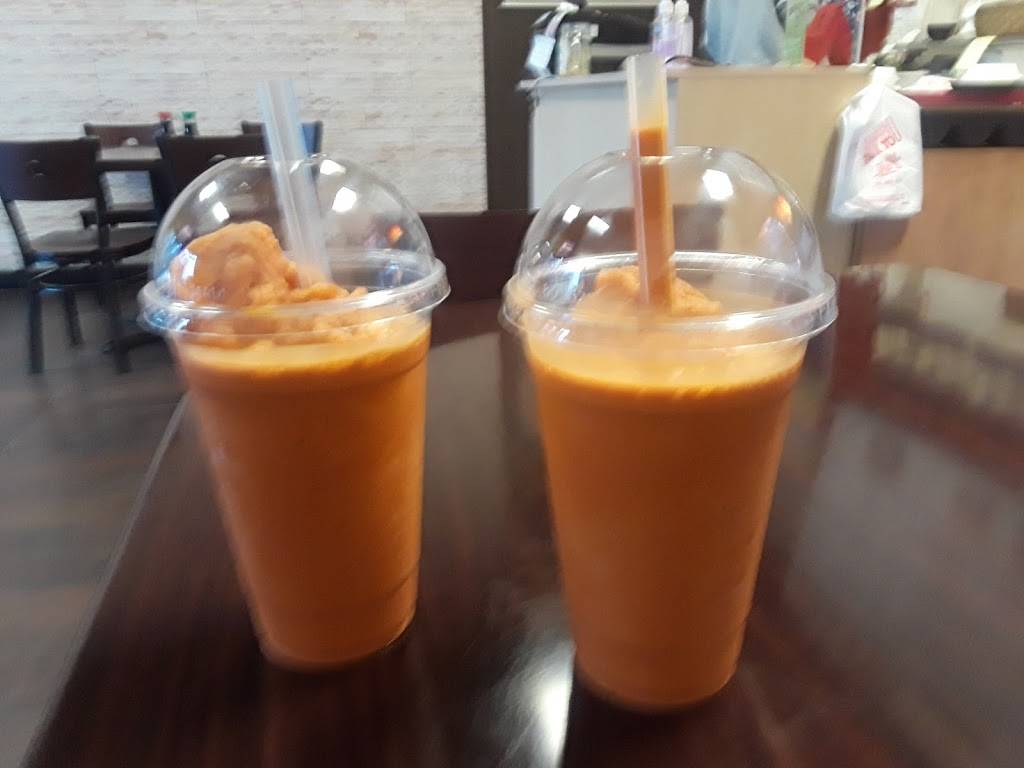 Rolla Sushi | restaurant | 27737 Bouquet Canyon Rd, Santa Clarita, CA 91350, USA | 6612978233 OR +1 661-297-8233