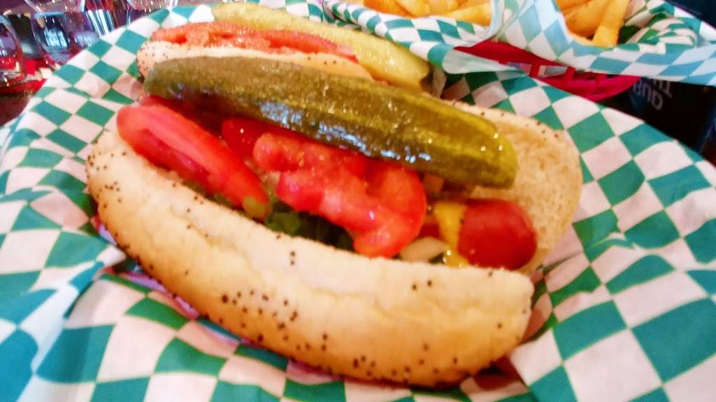 Joey D’s Chicago Style Eatery & Pizzeria | restaurant | 945 10th St E, Palmetto, FL 34221, USA | 9414172106 OR +1 941-417-2106