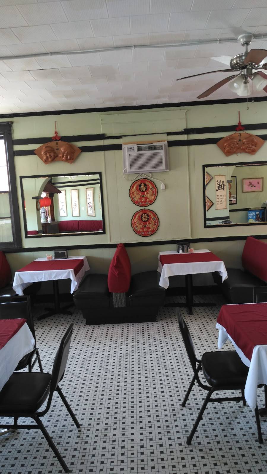 Asian Kitchen | restaurant | 106 E Central Ave, Raeford, NC 28376, USA | 9108757500 OR +1 910-875-7500