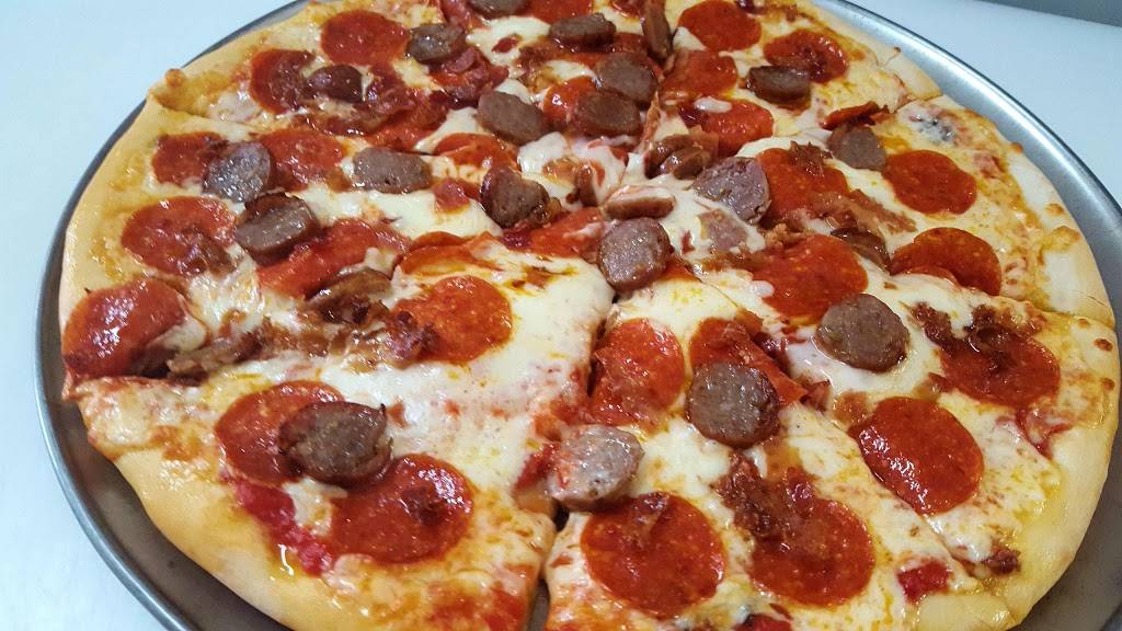 Lake Chatuge Pizza & Brew | restaurant | 3196 Hwy 515 East, Unit 3, Blairsville, GA 30512, USA | 7068351331 OR +1 706-835-1331