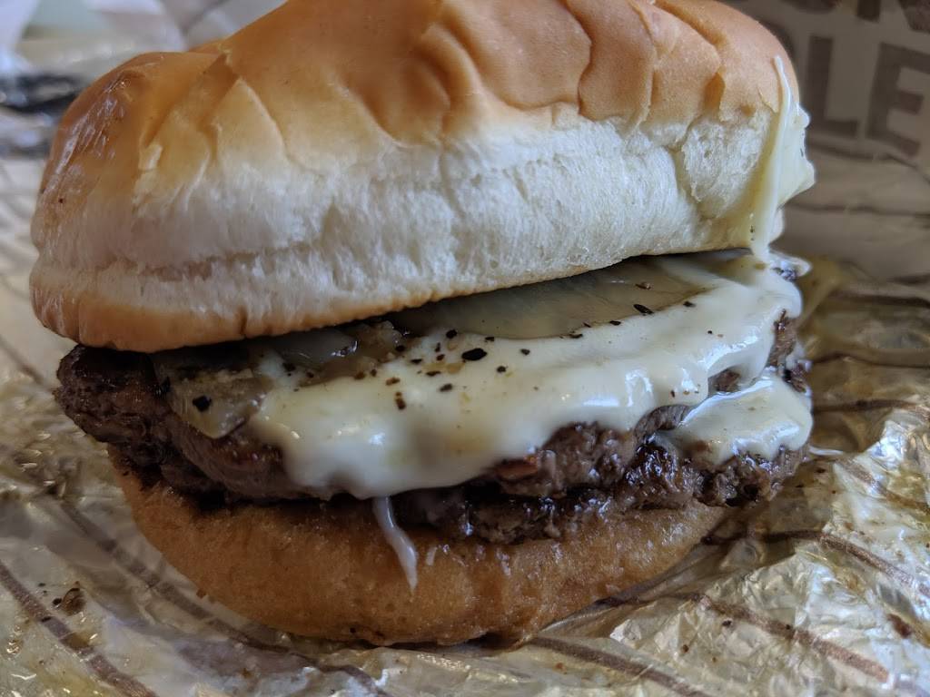 A&W All American Food | restaurant | 2775 Crossroads Blvd, Waterloo, IA 50702, USA | 3192360505 OR +1 319-236-0505