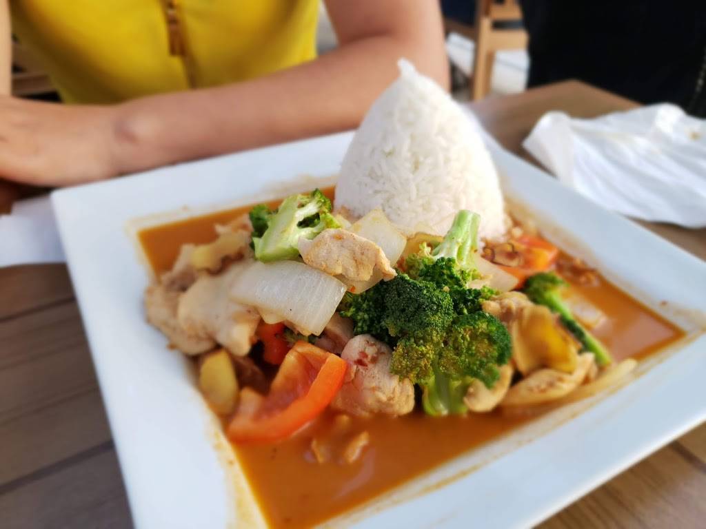 Thai-Sun | restaurant | 75 King St S, Waterloo, ON N2J 1N9, Canada | 5197479006 OR +1 519-747-9006