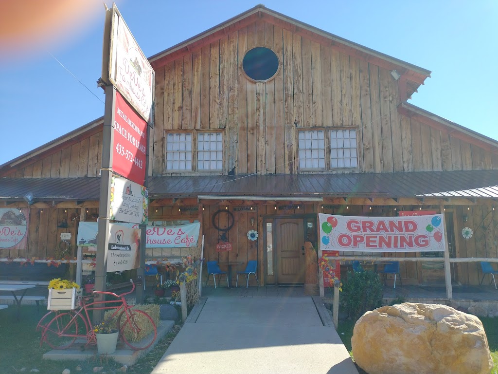 DeDes Farmhouse Cafe | restaurant | 197 200 S, Parowan, UT 84761, USA | 4352630063 OR +1 435-263-0063