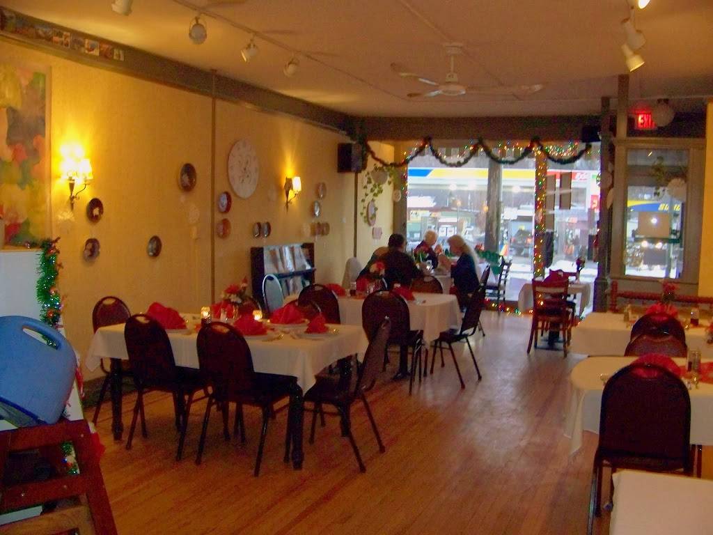 Cross Roads Cafe & Coffee Bar | restaurant | 80 Main St, Delhi, NY 13753, USA | 6077467007 OR +1 607-746-7007