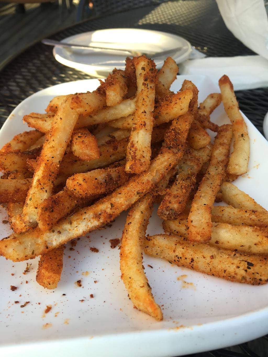 Crab General | restaurant | 921 Broad Ripple Ave, Indianapolis, IN 46220, USA | 3177572891 OR +1 317-757-2891