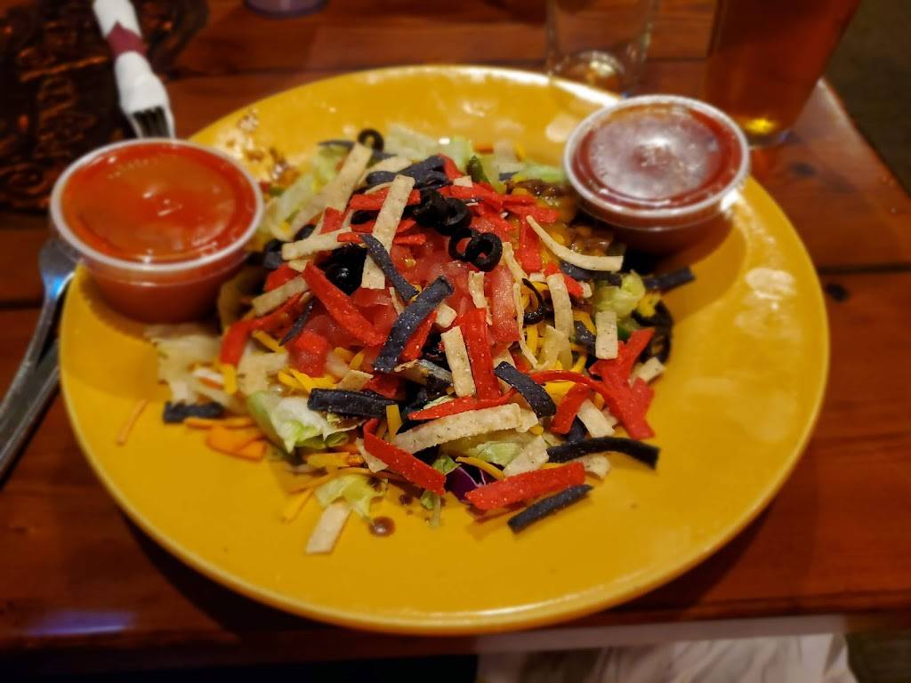 Dungeon | restaurant | 3594 Chicago Dr SW, Grandville, MI 49418, USA | 6165348435 OR +1 616-534-8435