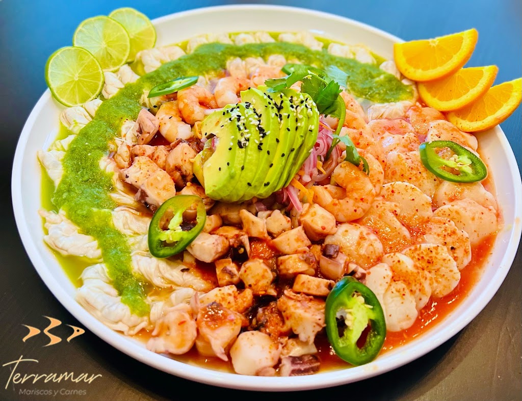 Terramar Mariscos y Carnes | restaurant | 8143 Pendleton Pike, Lawrence, IN 46226, USA | 3173661874 OR +1 317-366-1874