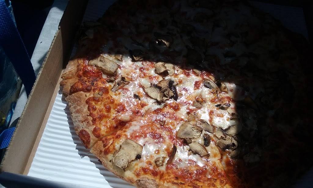 Chicago Brothers Pizza & Deli | restaurant | 1480 S Lapeer Rd, Lake Orion, MI 48360, USA | 2486938228 OR +1 248-693-8228