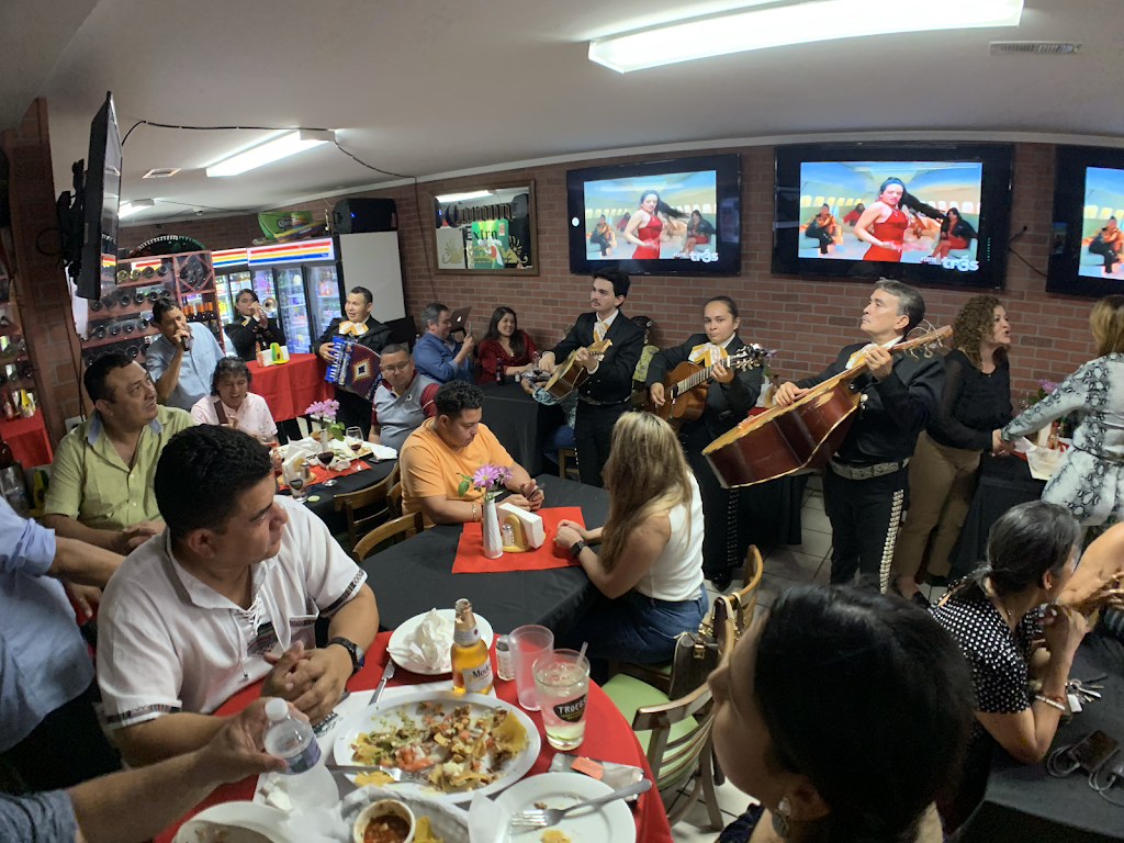 Spencerville Deli Beer & Wine | restaurant | 2215 Spencerville Rd, Spencerville, MD 20868, USA | 3014767800 OR +1 301-476-7800