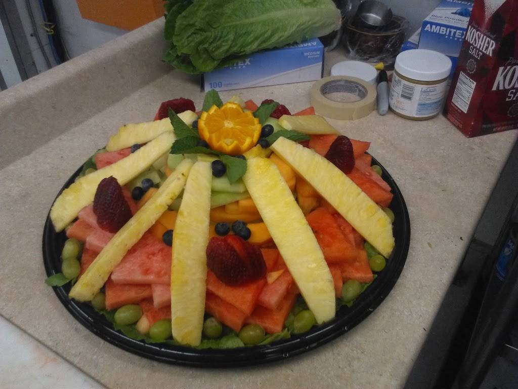 Thee Olde Place Inn | restaurant | 1209 Streets Run Rd, Pittsburgh, PA 15236, USA | 4128851395 OR +1 412-885-1395