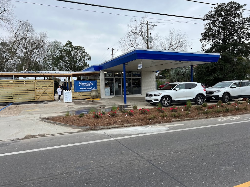 Barracuda Taco Stand | restaurant | 2504 Government St, Baton Rouge, LA 70806, USA | 2255084273 OR +1 225-508-4273
