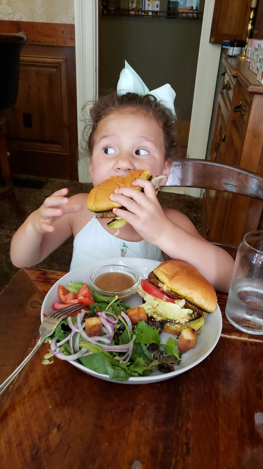 The Pink House | restaurant | 193 Genoa Ln, Genoa, NV 89411, USA | 7753924279 OR +1 775-392-4279