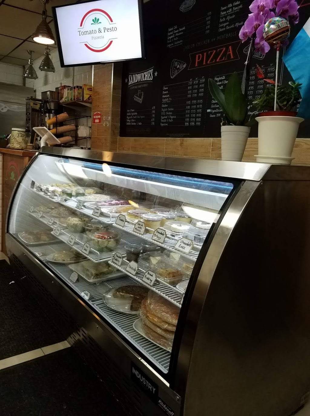 Tomato & Pesto Pizzeria | restaurant | 92-44 Queens Blvd, Rego Park, NY 11374, USA | 9178326261 OR +1 917-832-6261